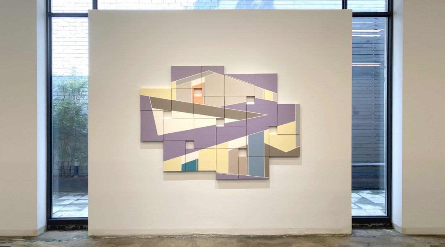 기억을 그리다 기억의 걸음, 캔버스에 테이프와 아크릴릭, 109×136, 각 27×41cm (10pieces), 2020
